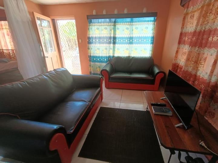 Kapeta Cabin Nuku'alofa Εξωτερικό φωτογραφία